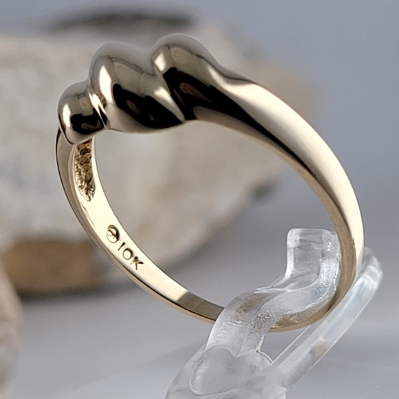 ❤️10k Size 8.25 Precious Solid Yellow Gold Grooved Puffy Band Ring! 👌🎁 - Picture 6 of 12